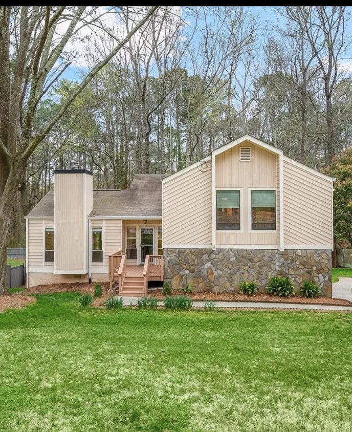 2584 Landington Way, Duluth, GA 30096 House for Rent in Duluth, GA