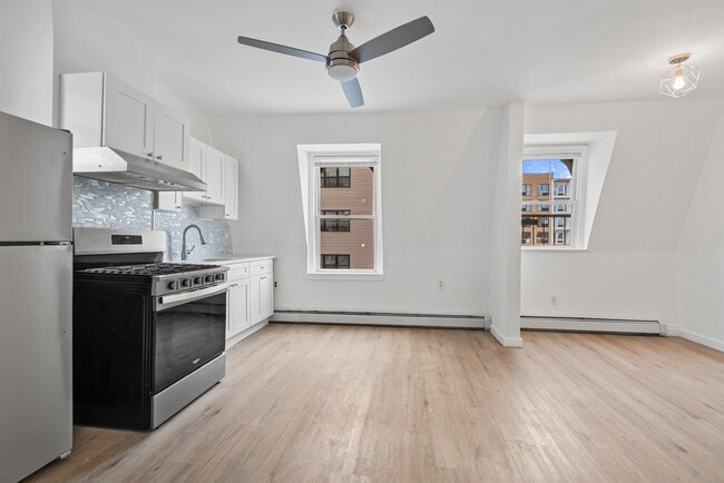 Building Photo - 149 Culver Ave