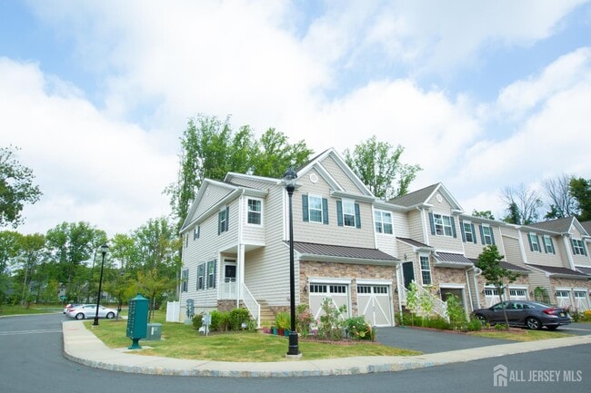 Foto del edificio - 101 Pearce Ln