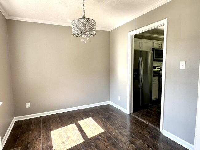 Building Photo - 7908 Matlock Pl
