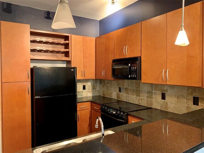 Foto del edificio - 1901 Post Oak Blvd