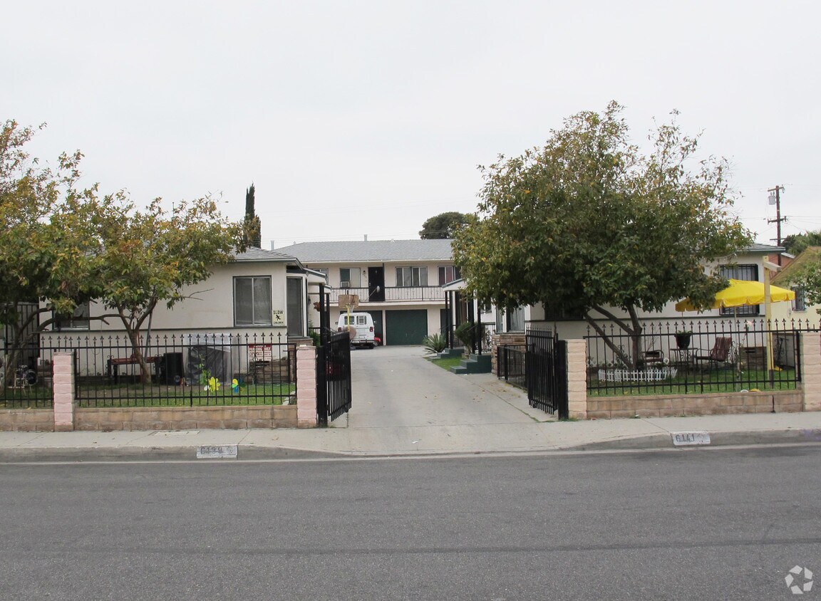 6139 Prospect Ave, Maywood, CA 90270 Apartments in Maywood, CA