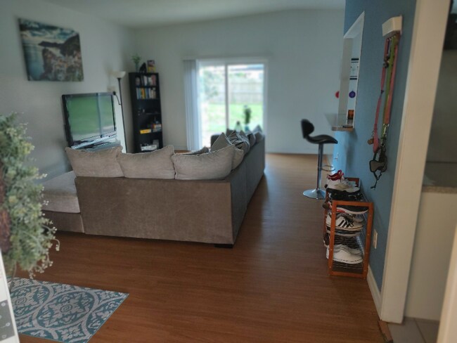 Foto del edificio - 855 Delano Rd