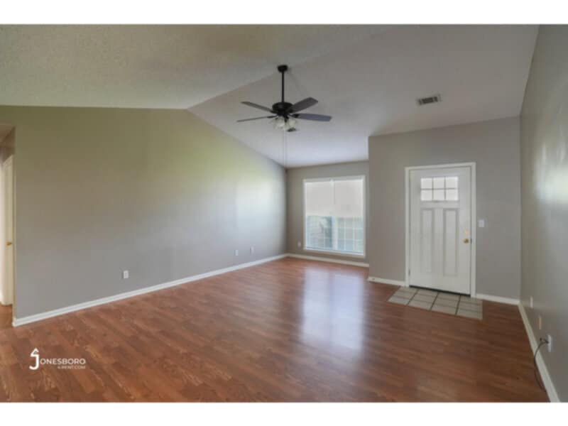 Building Photo - HOUSE: Spacious 3 Bedroom Next to NEA Bapt...