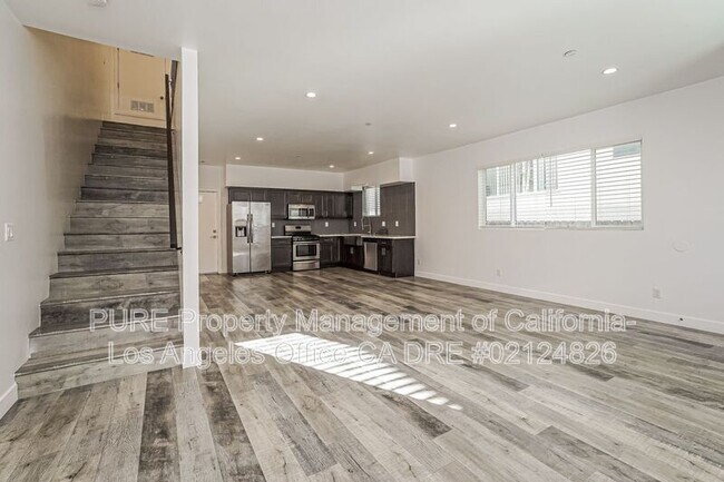 Foto del edificio - 1344 N Kenmore Ave