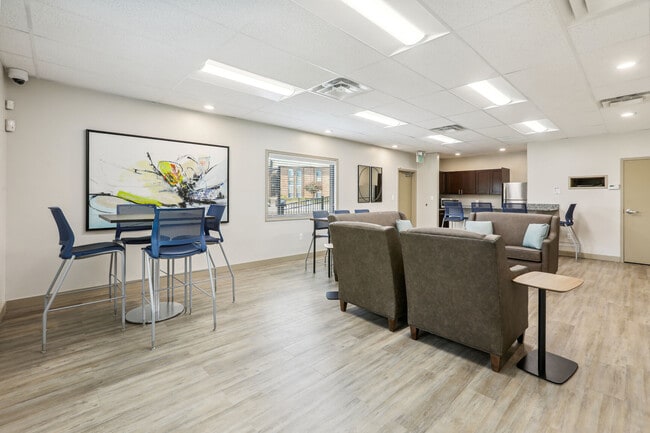 Building Photo - Tuscany Gardens Apartments