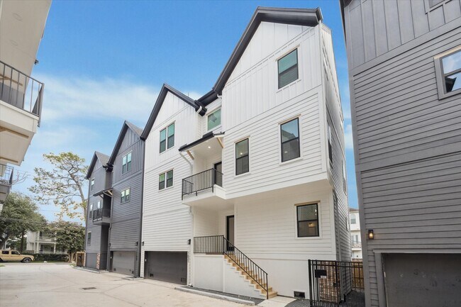 Foto del edificio - 1631 Beall St