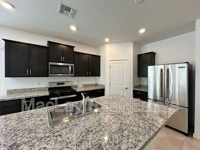 Foto del edificio - 25361 N 144th Dr