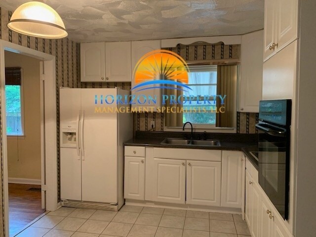 Foto del edificio - 3315 Kavanaugh Dr NW