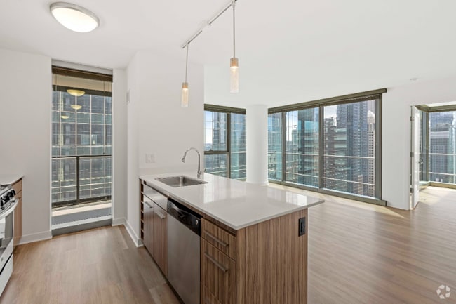 Building Photo - 5 W Wolf Point Plaza