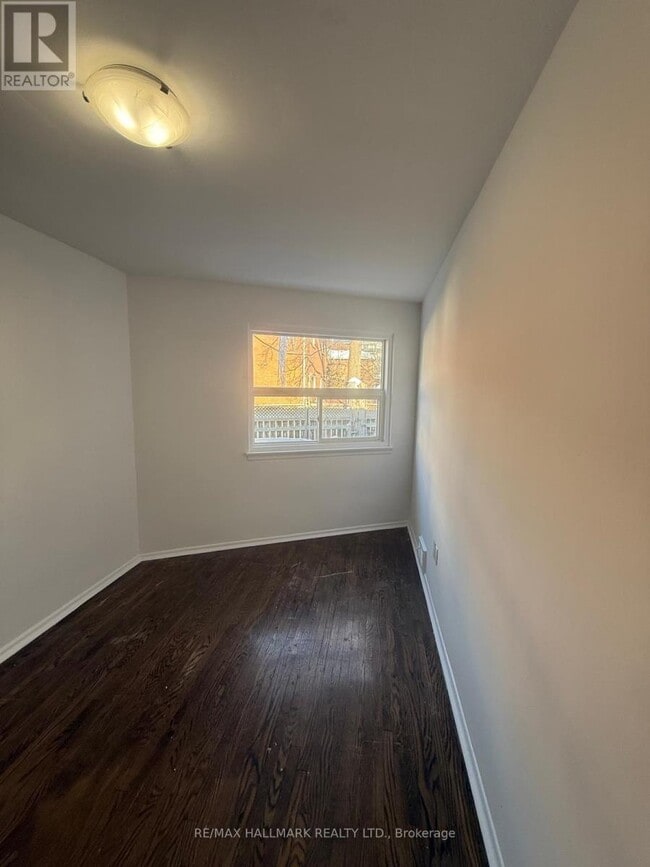 Building Photo - 2153A Weston Rd