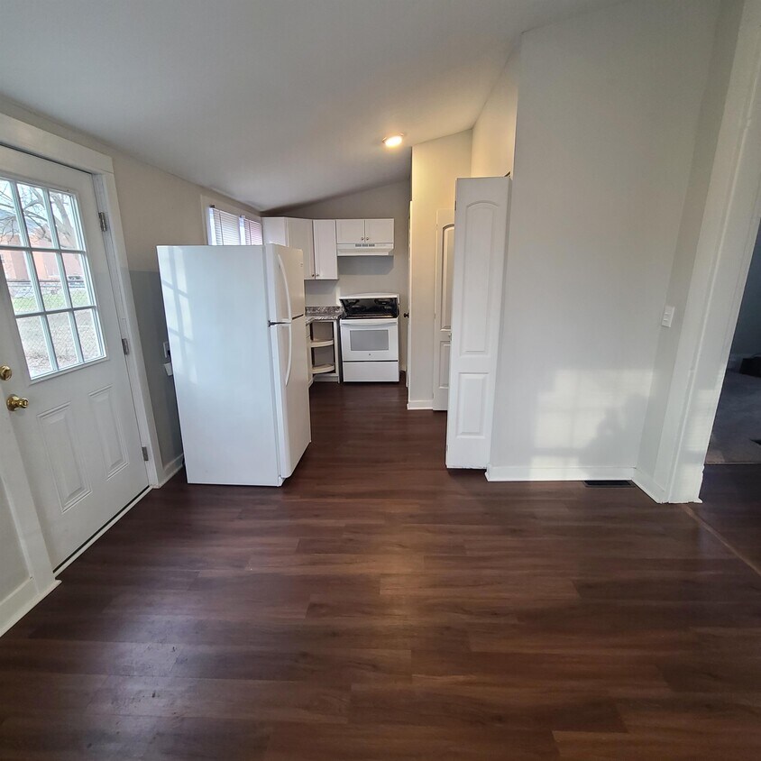 Foto principal - 2214 Cedar St