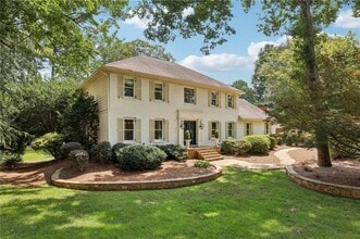 Building Photo - 5653 Trowbridge Dr