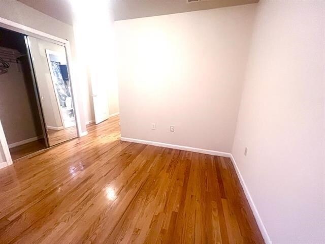 Foto del edificio - 497 Ocean Ave