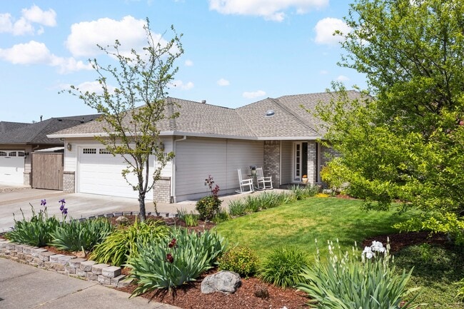 Building Photo - 3511 Blue Blossom Dr