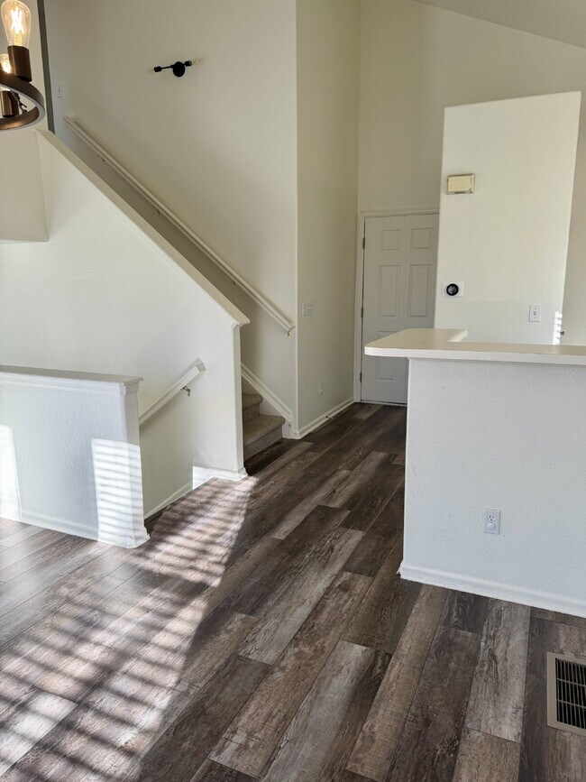 Foto del edificio - *LIMITED TIME OFFER!* Secure your move-in before December 31, 2025, and enjoy a $1,000 discount o...