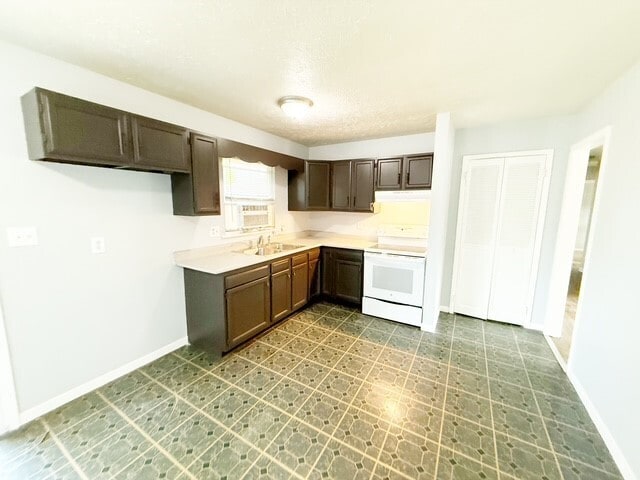 Foto del edificio - 3020 Pawnee Ct