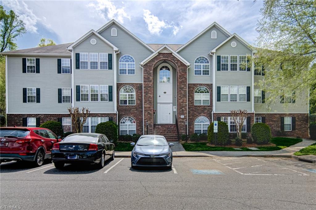 634 Scholastic Dr Unit 634, WinstonSalem, NC 27106 Condo for Rent in
