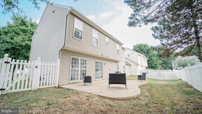 Foto del edificio - 16919 Gentle Wood Ln