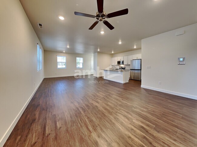 Foto del edificio - 4710 87th Ave NE