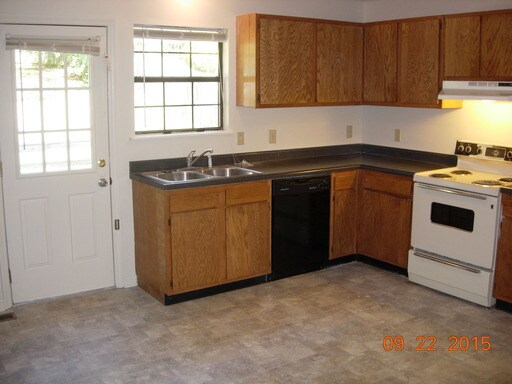 Building Photo - 3244 Priest Woods Dr