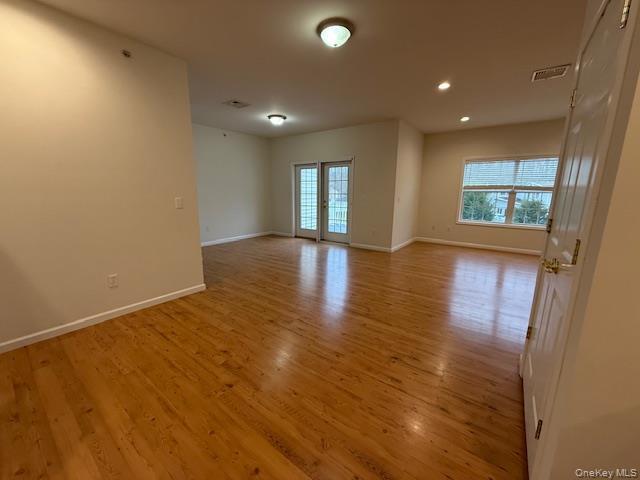 Foto del edificio - 5 Corey Rd