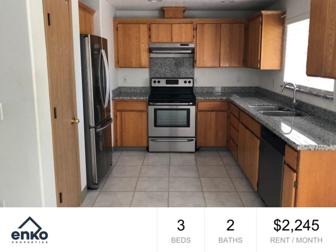 Foto principal - 3 Bed, 2 Bath with Garage, W/D, and Fenced...