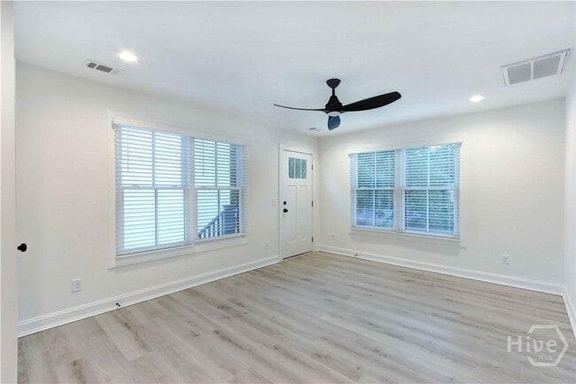 Foto del edificio - 226 W 39th St