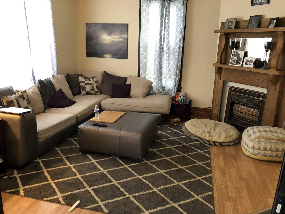 Foto principal - 921 10th St