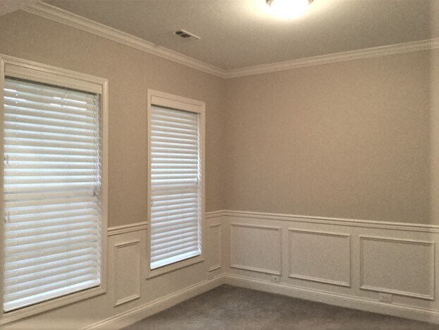 Foto del edificio - 3419 Greentree Ln