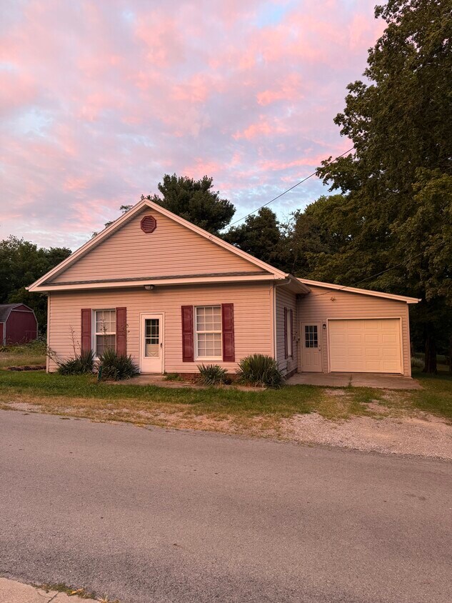 Foto principal - 316 Grandview Ave