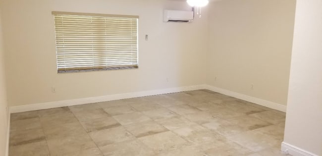 Photo - 5931 Garfield St Apartment