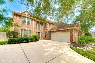 Building Photo - 2711 Thompson Crossing Dr