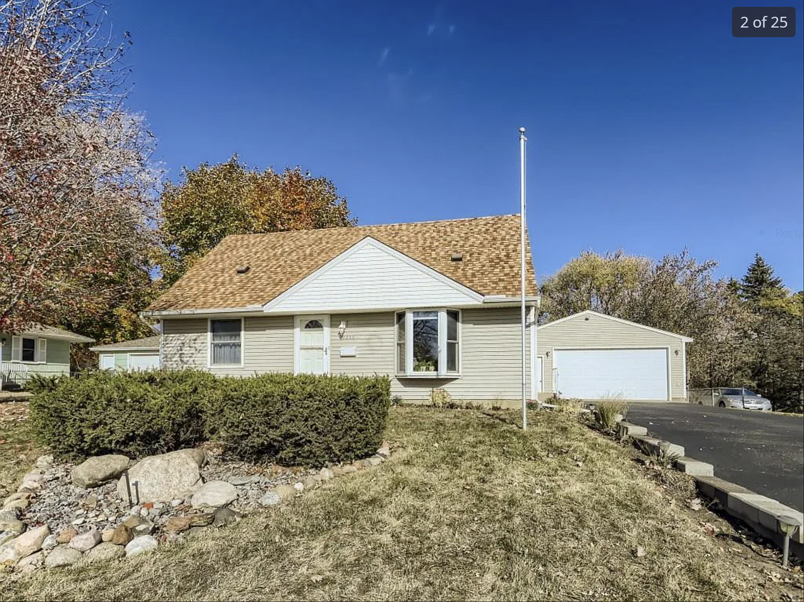 Streetview - 2312 W 84th St