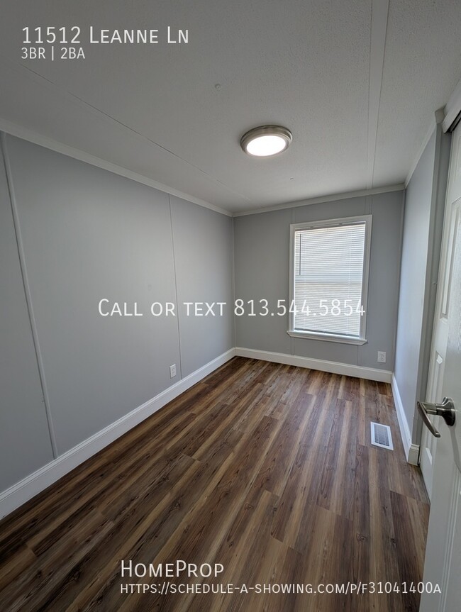 Foto del edificio - 11512 Leanne Ln