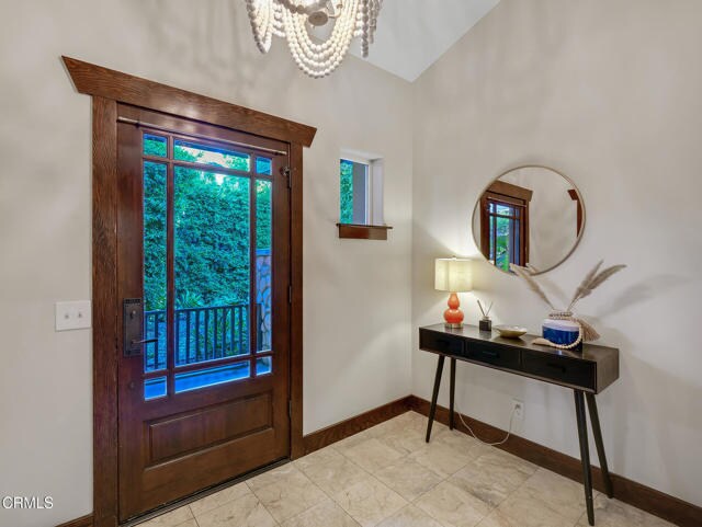 Foto del edificio - 475 Cypress Ave