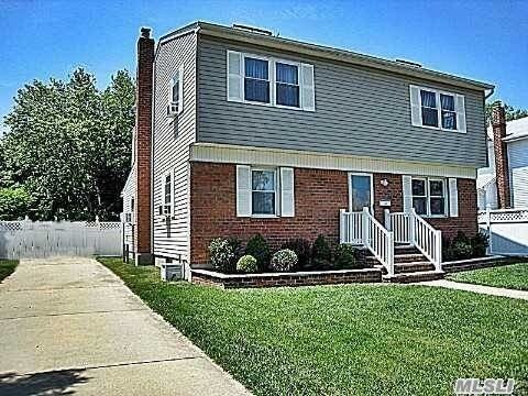 Primary Photo - 44 Linden Blvd