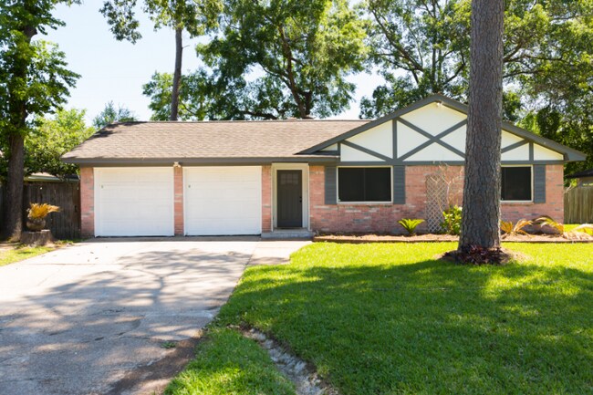 Foto del edificio - 25818 Leafywood Dr