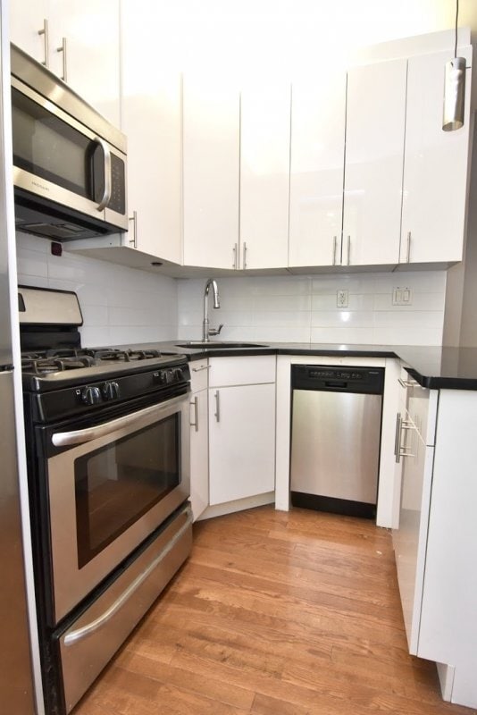 Foto del edificio - 100 W 118th St