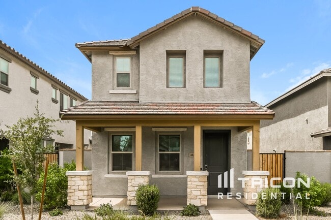 Building Photo - 4821 S Mole