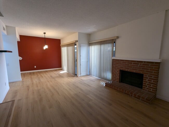 Living Room - 1655 Greenfield Ave
