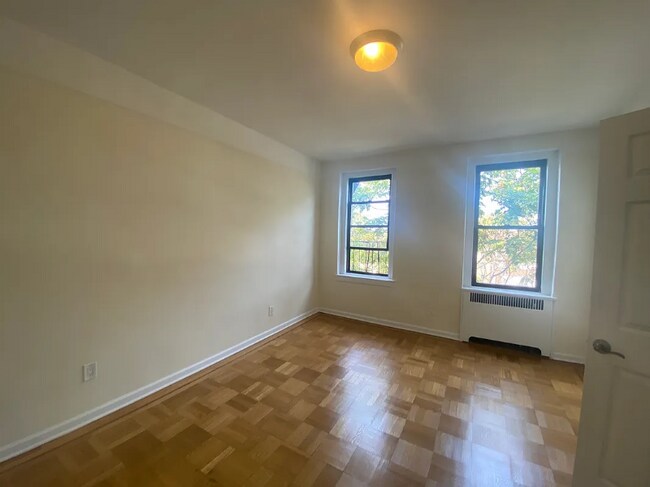 Foto del edificio - 34-56-56 74th Street