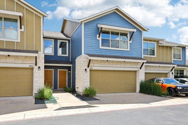 Building Photo - 516 E Slaughter Ln