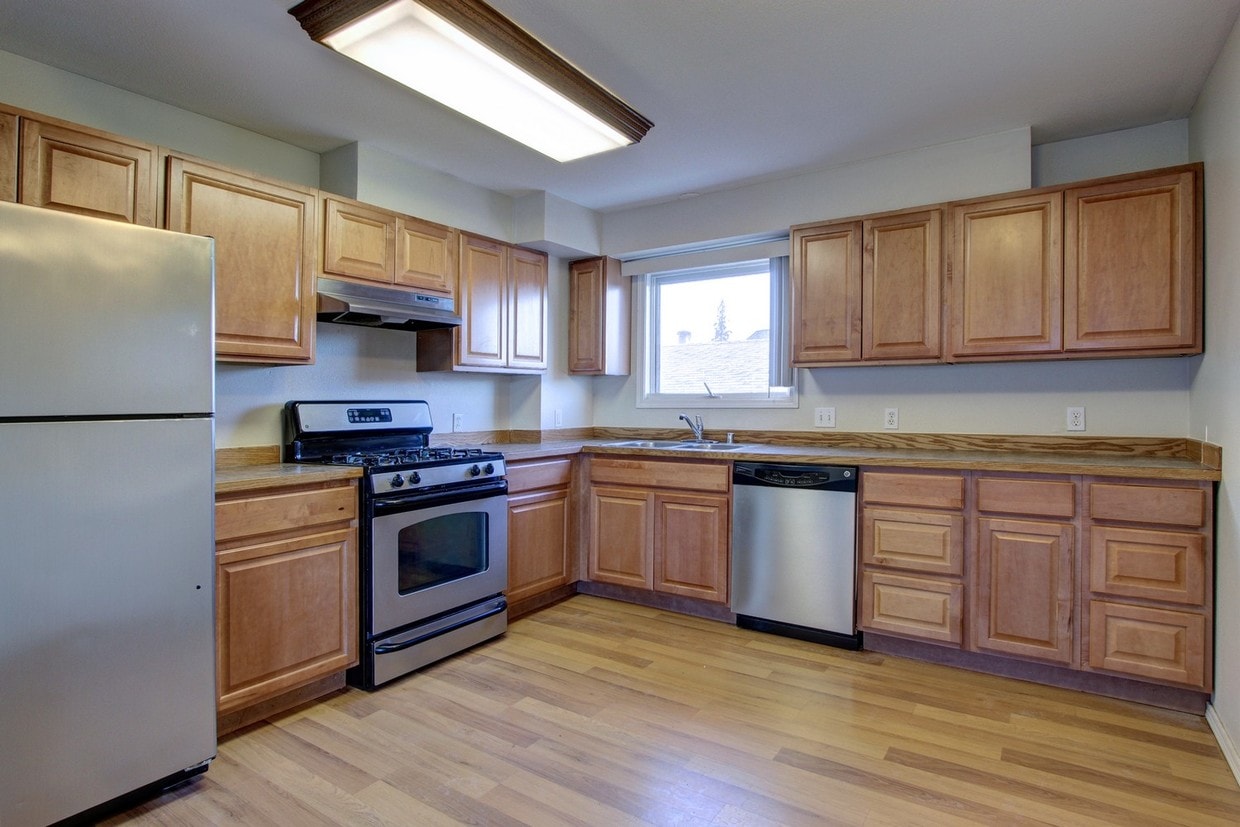 Primary Photo - 5140 Taku Dr