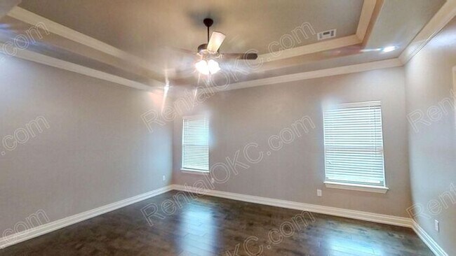 Foto del edificio - Super 4 bed 2 bath on the Southwest side.