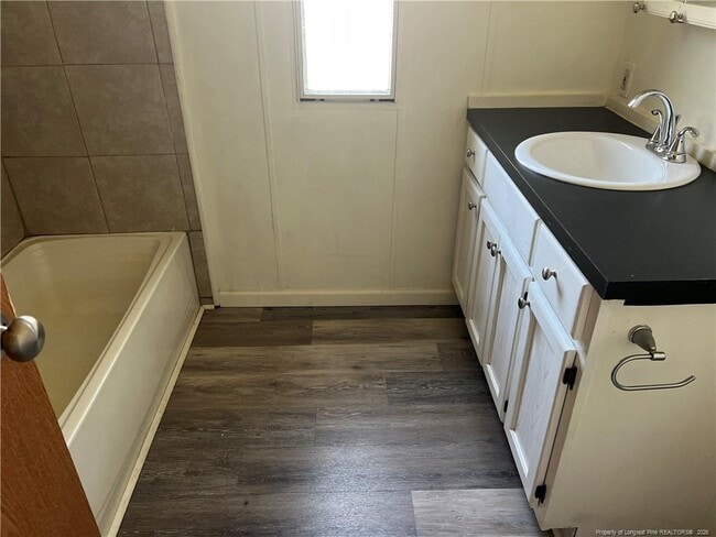 Building Photo - 4439 Betsy Ross Dr