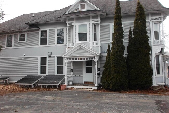 Photo - 50 Bank St House