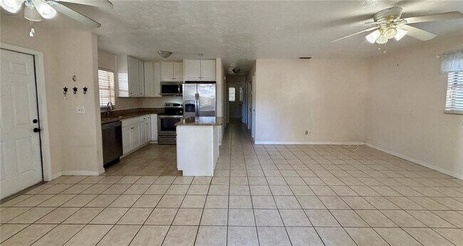 Foto del edificio - 5502 S Elkins Ave