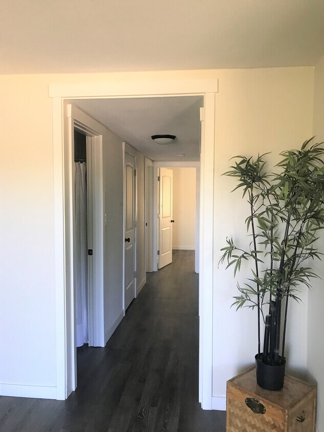 Foto principal - 1366 Orleans St
