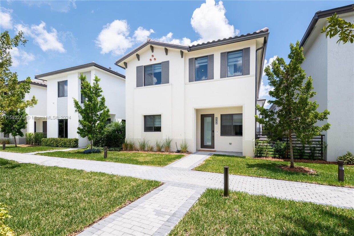 Primary Photo - 4344 NW 80th Ct